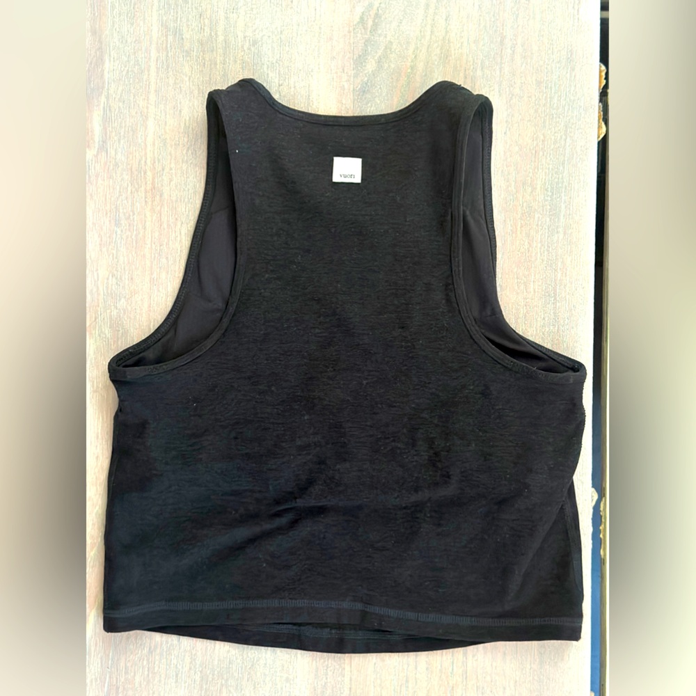 Vuori sports bra , top size small
